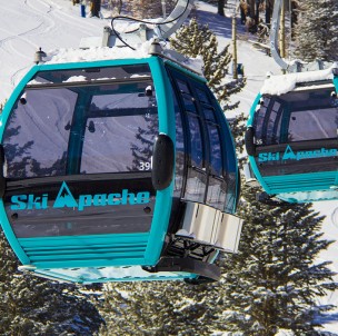 © Ski Apache