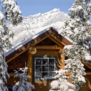 © Canadian Rocky Mountain Resorts