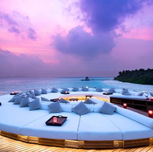 © Anantara Kihavah Maldives Villas