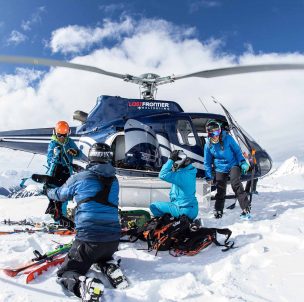© Last Frontier Heliskiing, Canada / Ashley Barker