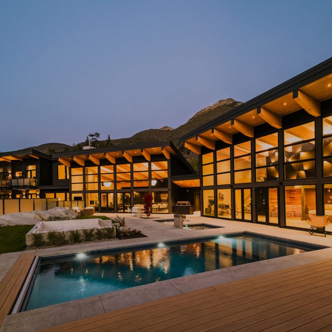 © Wedge Mountain Lodge & Spa